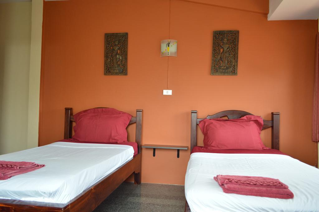 La Paillote Guest House Rayong Zimmer foto