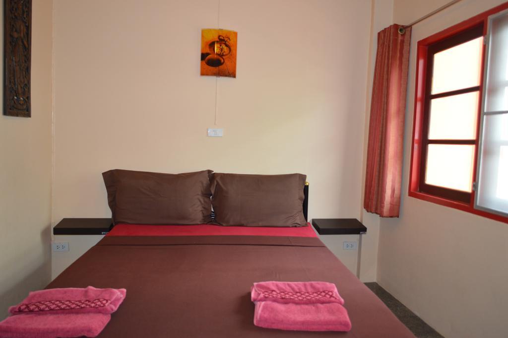 La Paillote Guest House Rayong Zimmer foto